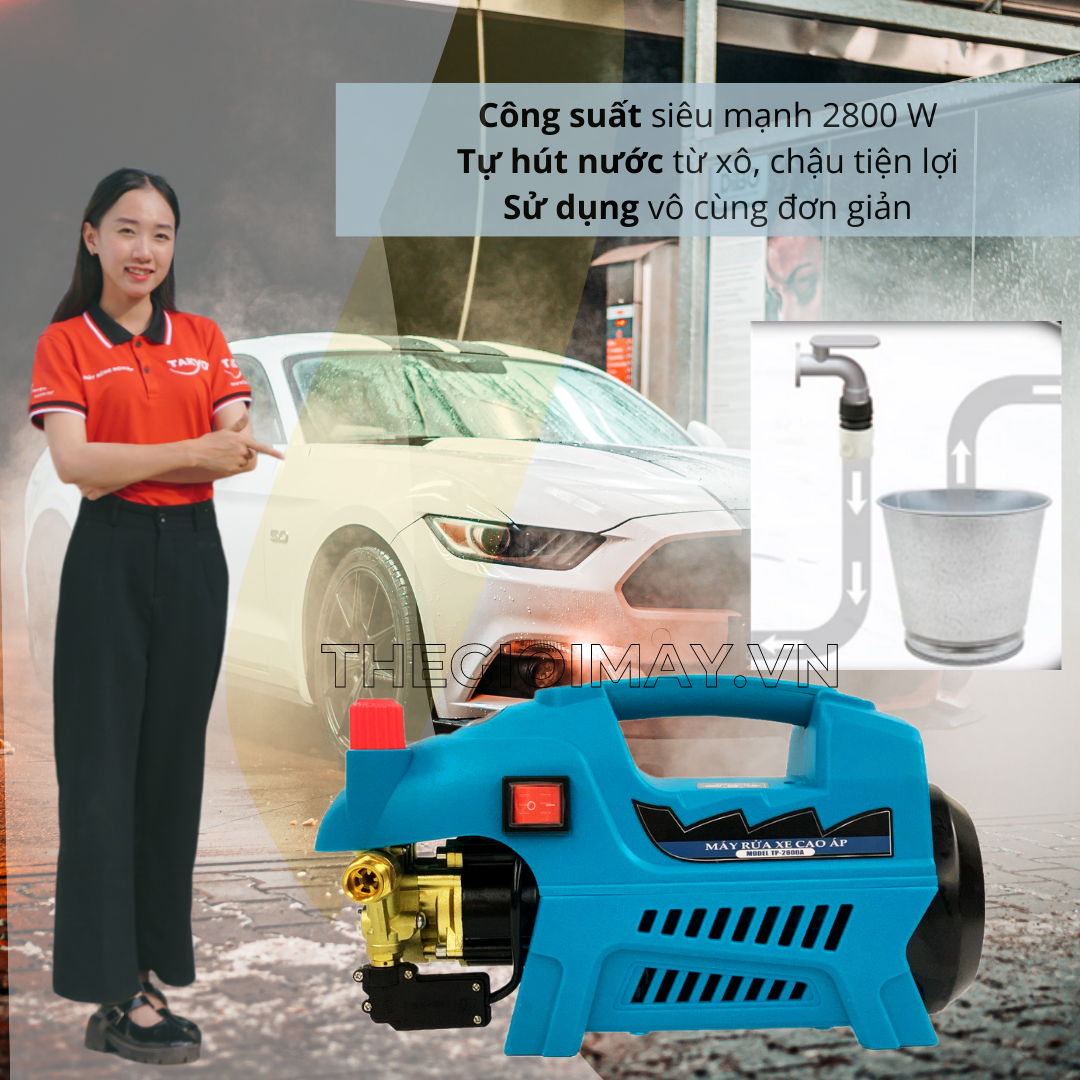 Máy rửa xe gia đình Toàn Phát với tính năng tự hút nước từ xô chậu. Bà con chỉ cần lắp ráp với lần đầu tiên sử dụng, sau đó ghim điện là bà con đã có thể xịt rửa xe một cách dễ dàng.