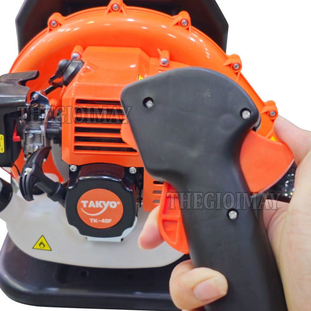 Tay gas của máy thổi lá Takyo 40F